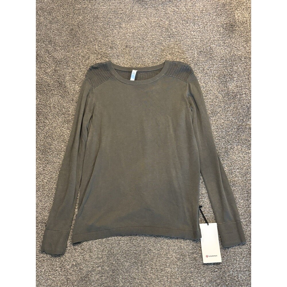 Lululemon Back to Balance LS NWT Size 8 GRSG Green Sweater Thumbholes